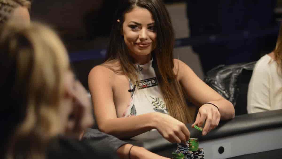 Perjalanan Sam Abernathy di Dunia Poker Profesional